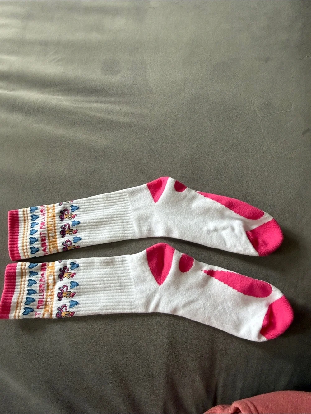 NEW Roller Rabbit White Crew Socks with Monkey and Heart Floral Pattern
